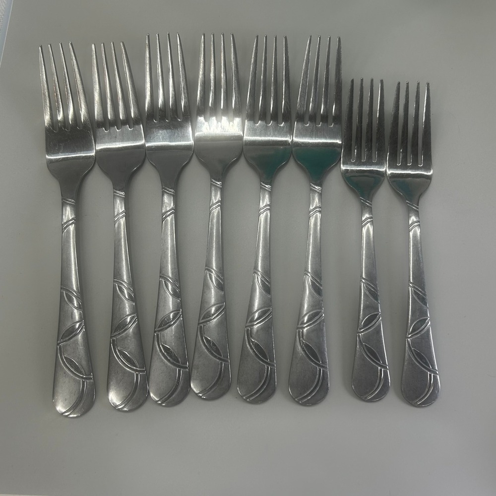 Cambridge Felicity Dinner Forks Set of 8 Stainless Steel Swirl Pattern Flatware
